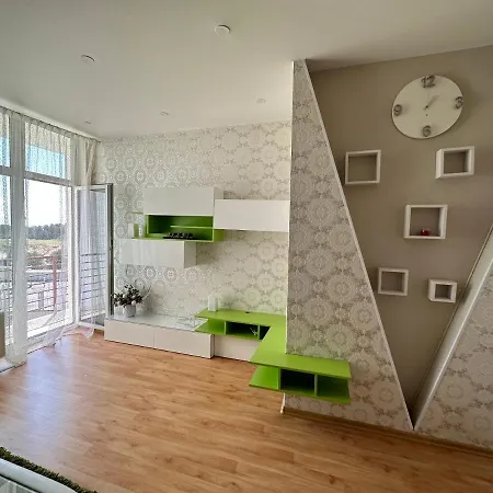 Apartment Quiet 1br In Serene Neighborhood