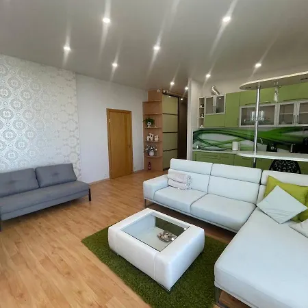 Quiet 1br In Serene Neighborhood Apartament *